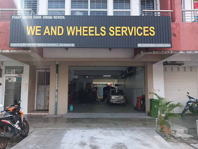 WE AND WHEELS SERVICES